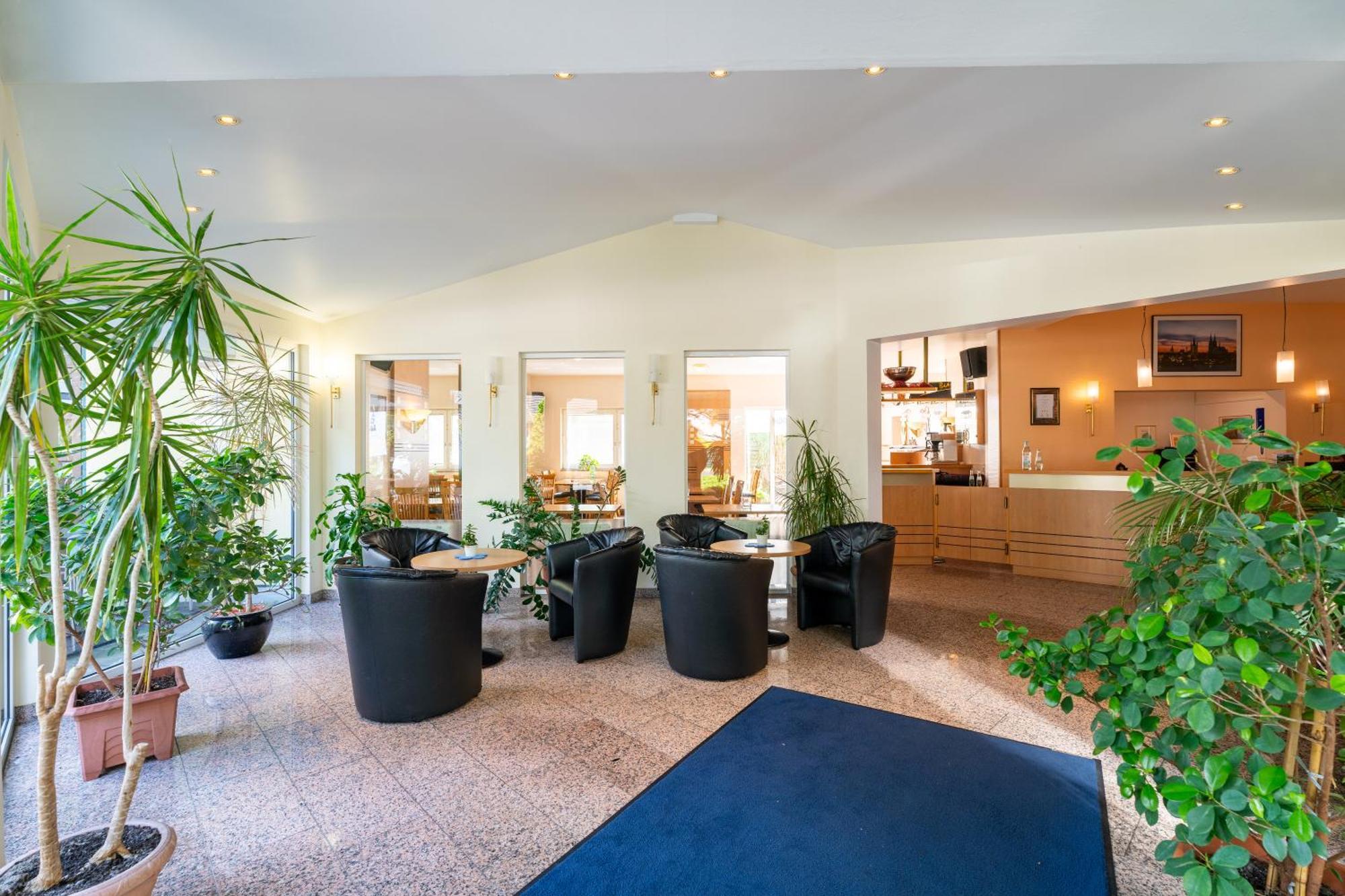 Airport Business Hotel Koeln Exterior photo