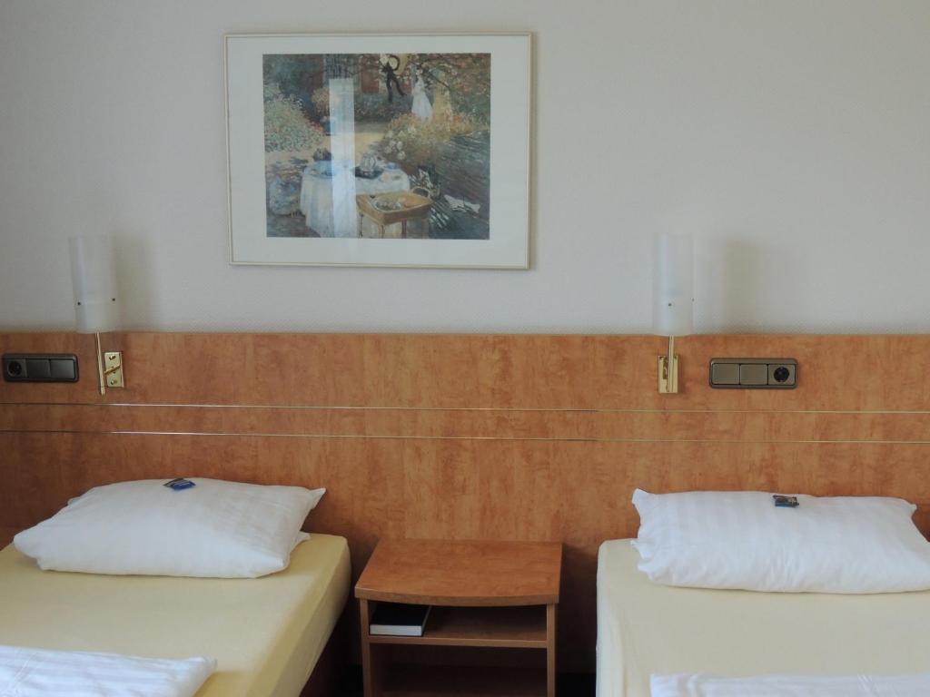 Airport Business Hotel Koeln Exterior photo